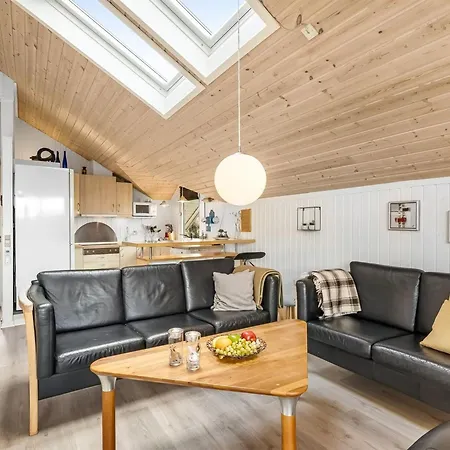 Naninja - 300m To The Fjord By Interhome