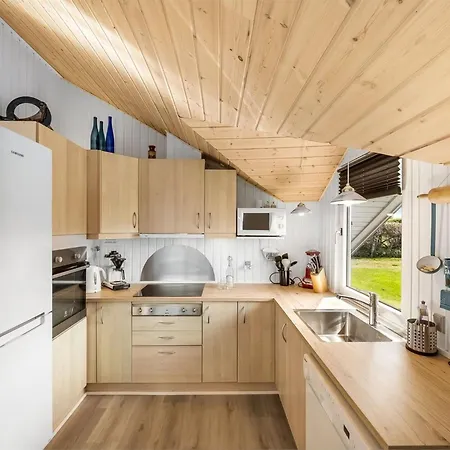 Naninja - 300m To The Fjord By Interhome
