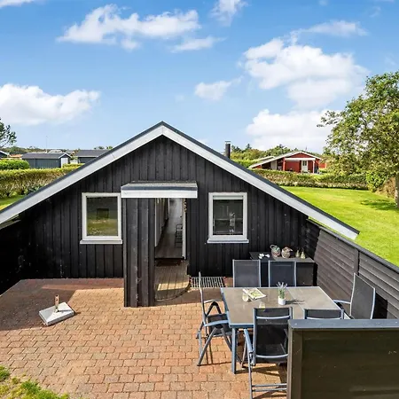 Naninja - 300m To The Fjord By Interhome